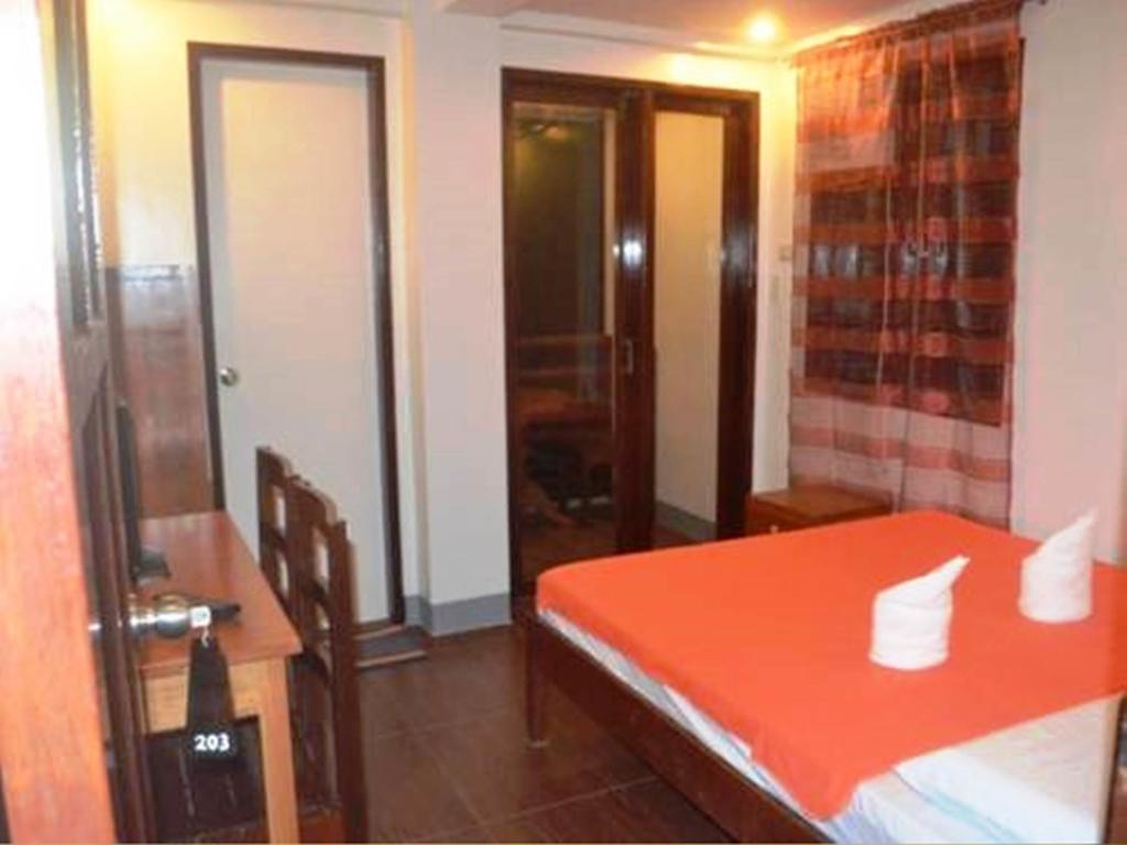 Dayunan Tourist Inn El Nido Esterno foto