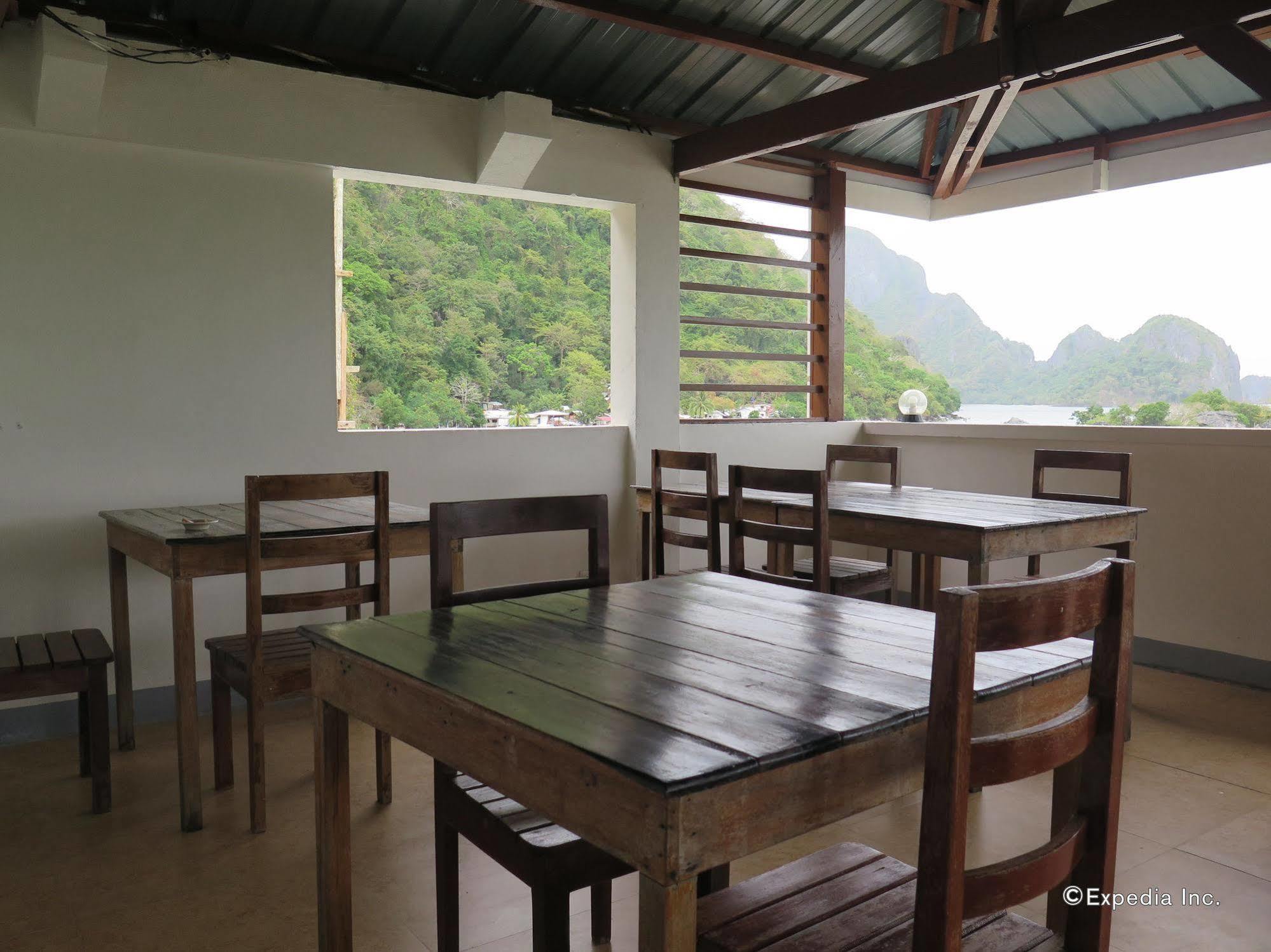 Dayunan Tourist Inn El Nido Esterno foto