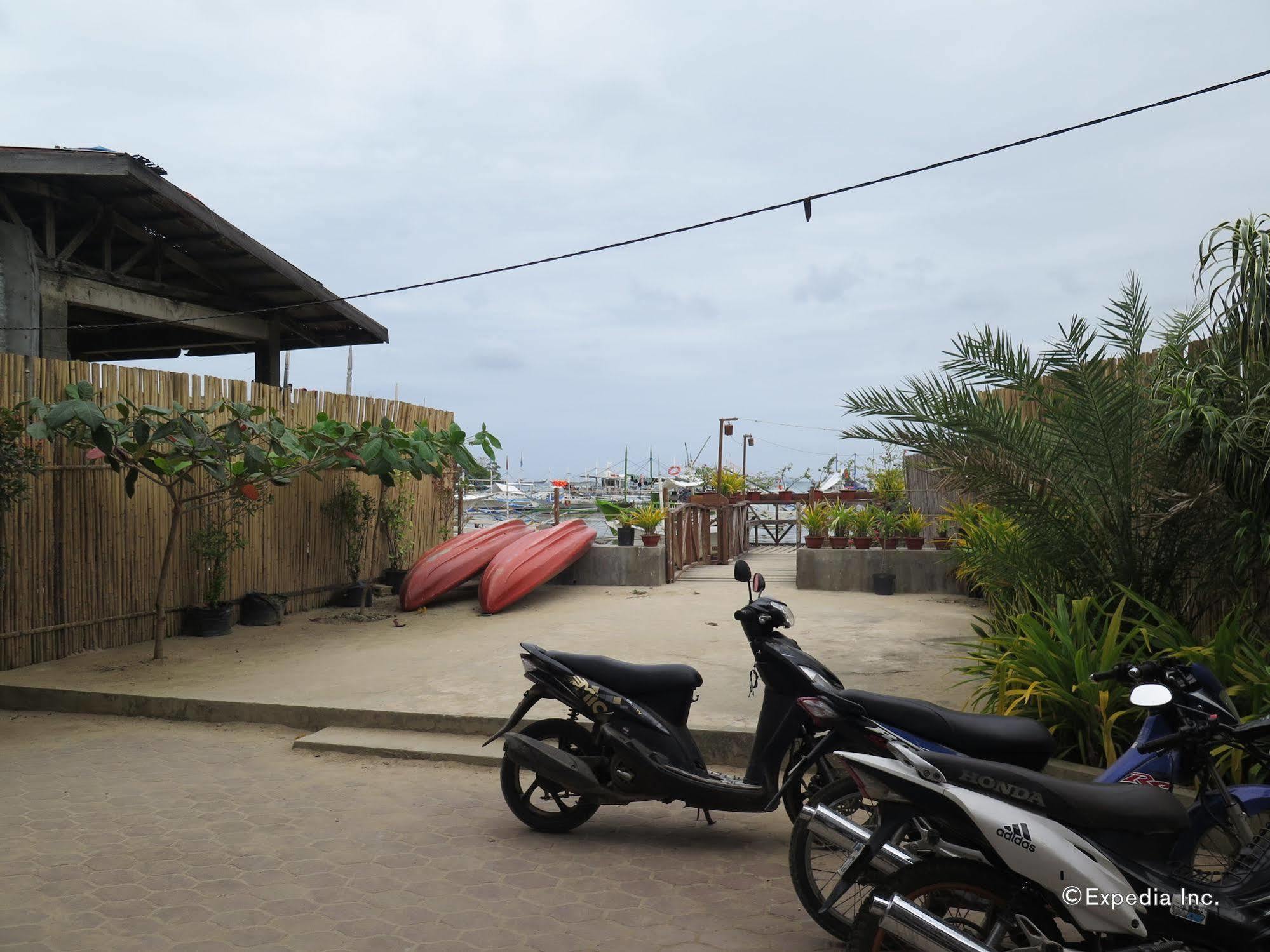 Dayunan Tourist Inn El Nido Esterno foto